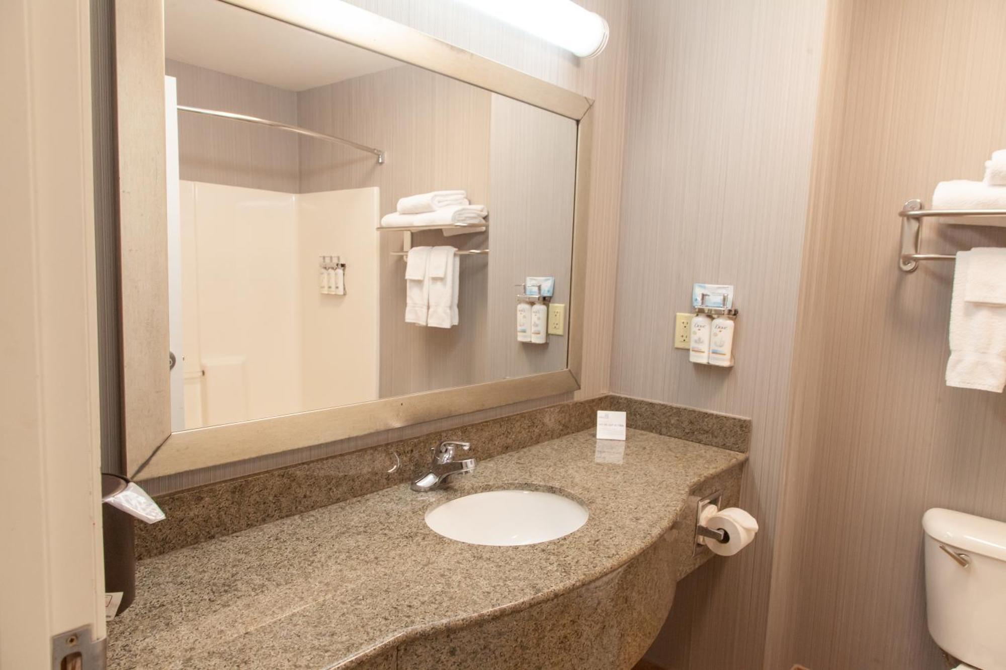 Holiday Inn Express Jackson By Ihg Exterior foto