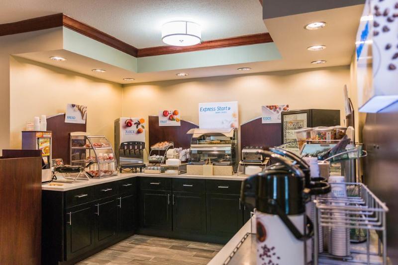 Holiday Inn Express Jackson By Ihg Exterior foto